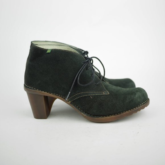 EL NATURALISTA Black distressed leather ankle boot - Picture 4 of 12